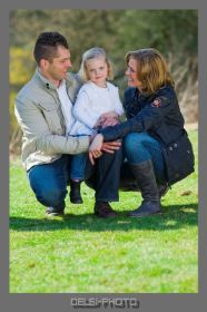AHV_Familie_Regenschirm_0508_Rand_800.jpg